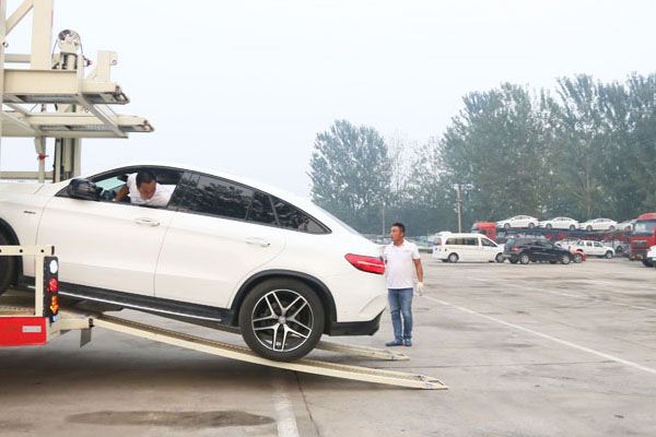 托運(yùn)一輛特斯拉Model 3要多少錢？(圖3)